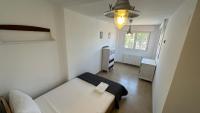 Posteľ alebo postele v izbe v ubytovaní 8 Bungalow familiar con Piscina Gran Alacant