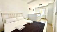 Posteľ alebo postele v izbe v ubytovaní 8 Bungalow familiar con Piscina Gran Alacant