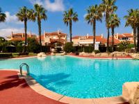 Bazén v ubytovaní 8 Bungalow familiar con Piscina Gran Alacant alebo v jeho blízkosti