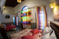 Riad Taj Fesにあるベッド