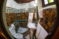 Riad Taj Fesにあるバスルーム
