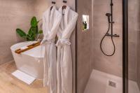A bathroom at Hotel SERHS Rivoli Rambla