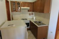 Kuchnia lub aneks kuchenny w obiekcie Apartments Daidzic by El-Pi Tours