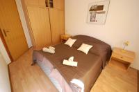 Łóżko lub łóżka w pokoju w obiekcie Apartments Daidzic by El-Pi Tours