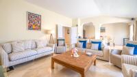 Posedenie v ubytovaní Penthouse Boutique Suite Marbella