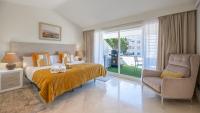 Posteľ alebo postele v izbe v ubytovaní Penthouse Boutique Suite Marbella