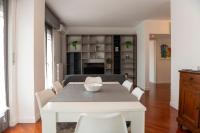 Posedenie v ubytovaní VILLA FENIX MILANO
