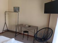 TV a/nebo společenská místnost v ubytování Hostal Pensión Mar de Plata