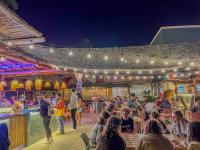 Viajero Huacachina Hostelの宿泊客