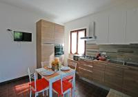 A kitchen or kitchenette at Casa Katia, Giuliana & Nami