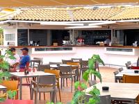 En restaurant eller et andet spisested på Golden Club- Eyes on Sea