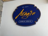 Et logo, certifikat, skilt eller en pris der bliver vist frem på Vista al Mar