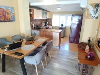 A kitchen or kitchenette at Arte Casa