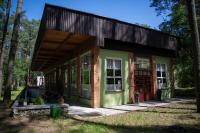 Budova, kde se chata nachází