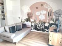 Plan piętra w obiekcie Appartement avec WIFI, terrasse, jardin, parking privé à 800m de la plage à Trébeurden - FR-1-368-386