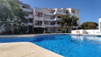 Bazén v ubytovaní La Cala playa alebo v jeho blízkosti