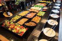 Jídlo v hotelu nebo okolí