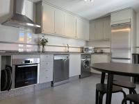 Kuchnia lub aneks kuchenny w obiekcie Penthouse with sea views in Marbella
