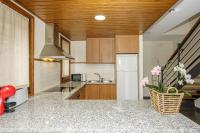 Kuchyňa alebo kuchynka v ubytovaní Apartamentos Cal Rum