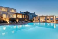 The swimming pool at or close to Villa Zanetti Mykonos