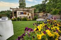 A garden outside Agriturismo Biagiotti