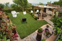 A garden outside Agriturismo Biagiotti