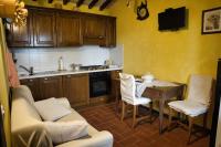 A kitchen or kitchenette at Agriturismo Biagiotti