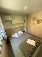Plan piętra w obiekcie Cocon du lac Mobilhome 3 chambres,6 pers,camping mayotte 5 étoiles Biscarrosse landes