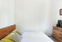 Posteľ alebo postele v izbe v ubytovaní Great apartment in Sagrada Familia with Balcony
