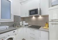 Kuchyňa alebo kuchynka v ubytovaní Great apartment in Sagrada Familia with Balcony