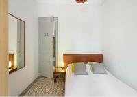 Posteľ alebo postele v izbe v ubytovaní Great apartment in Sagrada Familia with Balcony
