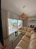 Posedenie v ubytovaní Independent Villa BEACH HOUSE EL BOSQUE