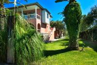 Vonkajšia záhrada v ubytovaní Hotel Hanioti Village Spa