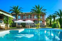 Bazén v ubytovaní Hotel Hanioti Village Spa alebo v jeho blízkosti