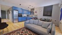 Kuchyň nebo kuchyňský kout v ubytování STAY Lima Soul Apartment
