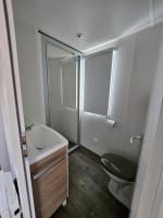 Łazienka w obiekcie Mobilhome L'Estérel du Montourey
