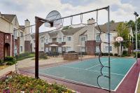 Residence Inn Atlanta Airport North/Virginia Avenueの敷地内または近くにあるテニス施設またはスカッシュ施設