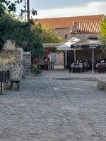 Παραδοσιακή κατοικία "ΧΡΥΣΑ" ΑΝΑΒΑΤΟΣの見取り図または間取り図