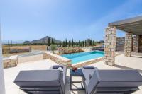 Bazén v ubytování IL SOGNO VILLAS Paros nebo v jeho okolí