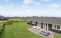 Zahrada ubytování 3 Bedroom Beautiful Home In Slagelse