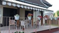 Balkon lub taras w obiekcie Ádám Vendégház