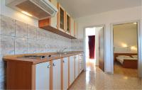 Kuchyňa alebo kuchynka v ubytovaní Apartment Kukljica Kukljica Ul,