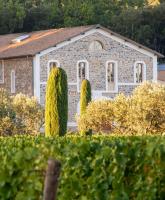 Ein Garten an der Unterkunft Villa Cinsault, un bijou pour votre séjour en Provence Verte