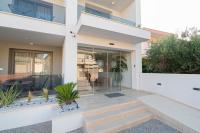 Elegant Maltepe by Travel Pro Services - Kallithea Halkidikiにあるバルコニーまたはテラス
