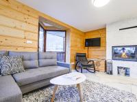 Televízia a/alebo spoločenská miestnosť v ubytovaní VisitZakopane - Tatrzański Apartment