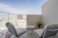 Posezení v ubytování GuestReady - Sunny Retreat near Dubai Frame