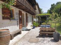 Vonkajšia záhrada v ubytovaní Le Chalet du BioT