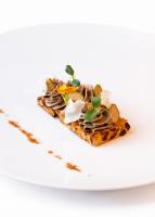 Jídlo v hotelu nebo okolí