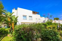 Vonkajšia záhrada v ubytovaní LITORAL COSTA DORADA - LAS CUMBRES Only families
