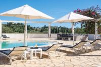 Basen w obiekcie Cecilia Exclusive Villa Corfu lub w pobliżu